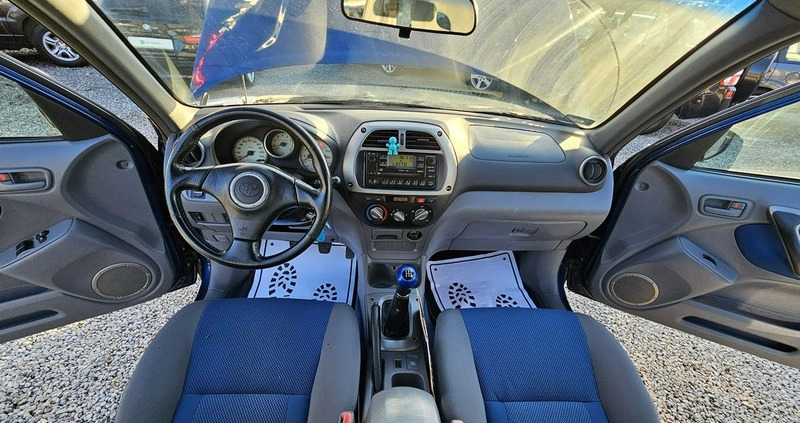 Toyota RAV4 cena 23900 przebieg: 240000, rok produkcji 2004 z Limanowa małe 631